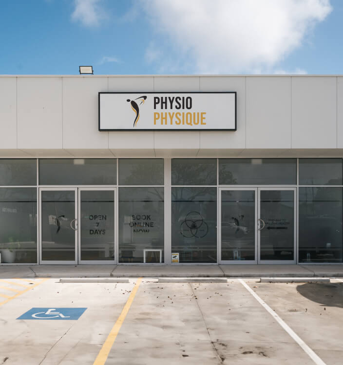 Physio Physique clinic front.
